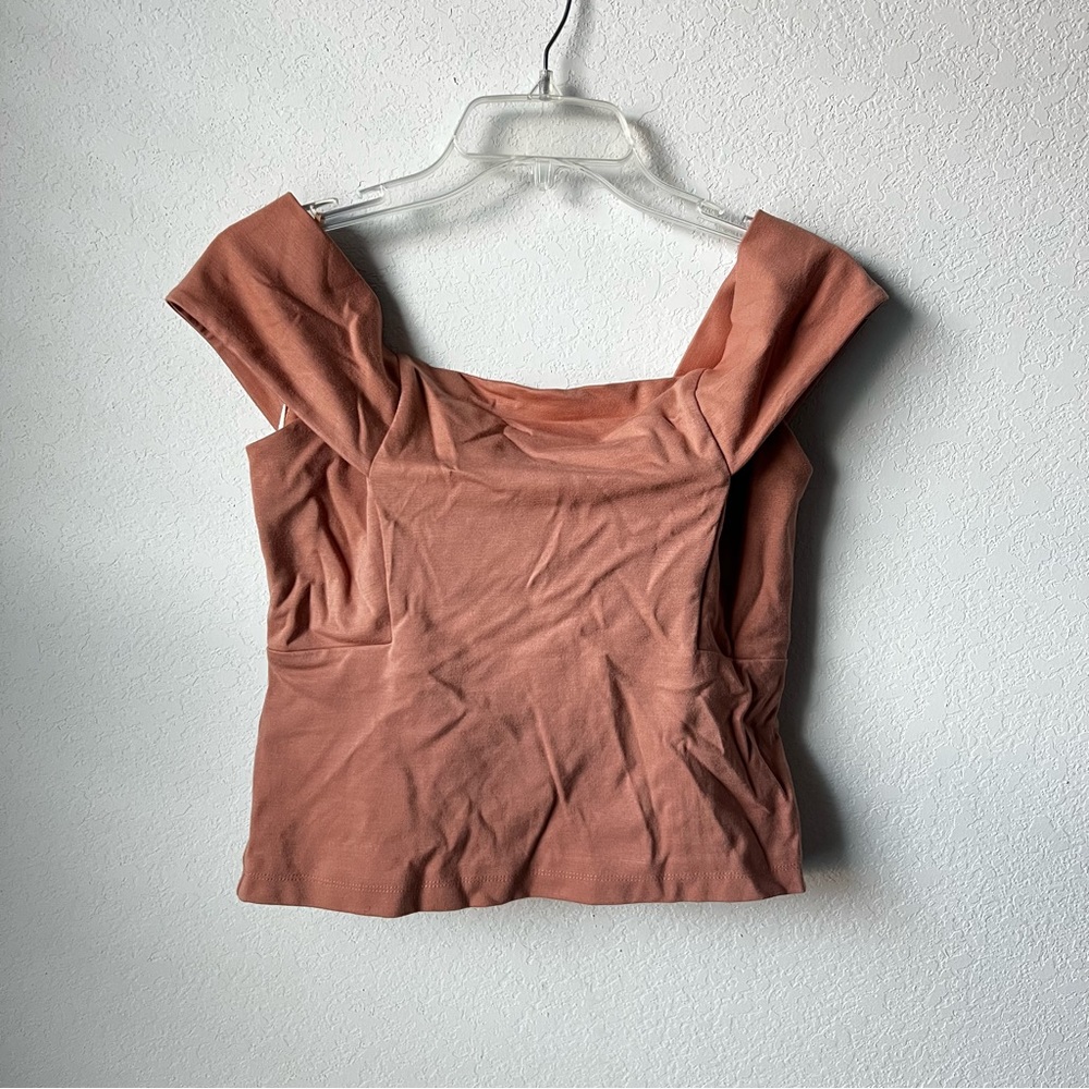 Anthropologie Deletta cold shoulder crop top